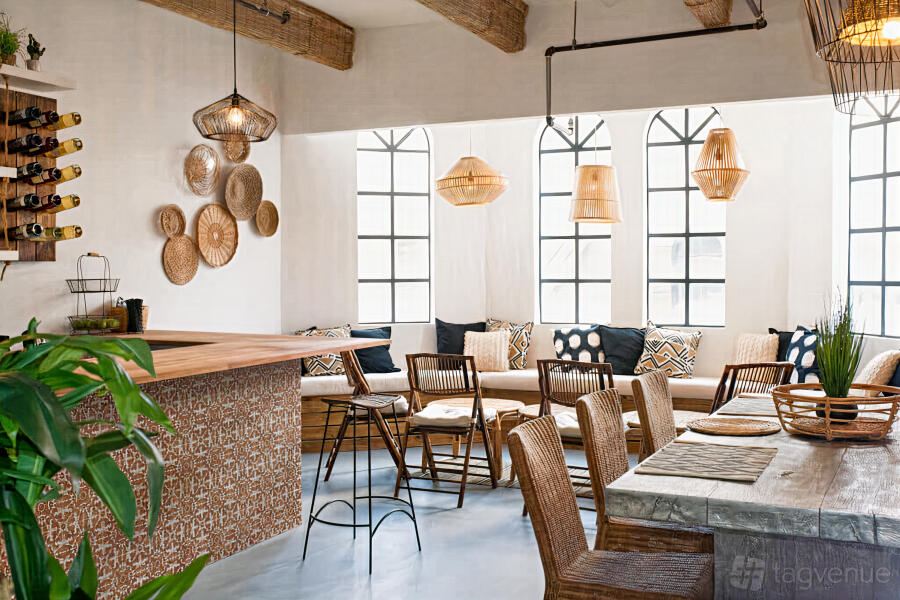 Saloni Lounge at Meraki Greek Bistro in Downtown Miami, FL