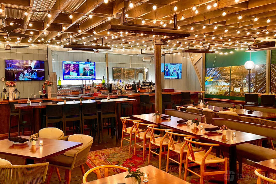 Outdoor Wine Garden/Deck at Divino restaurant & multi-event spaces in Northwest, Washington, DC